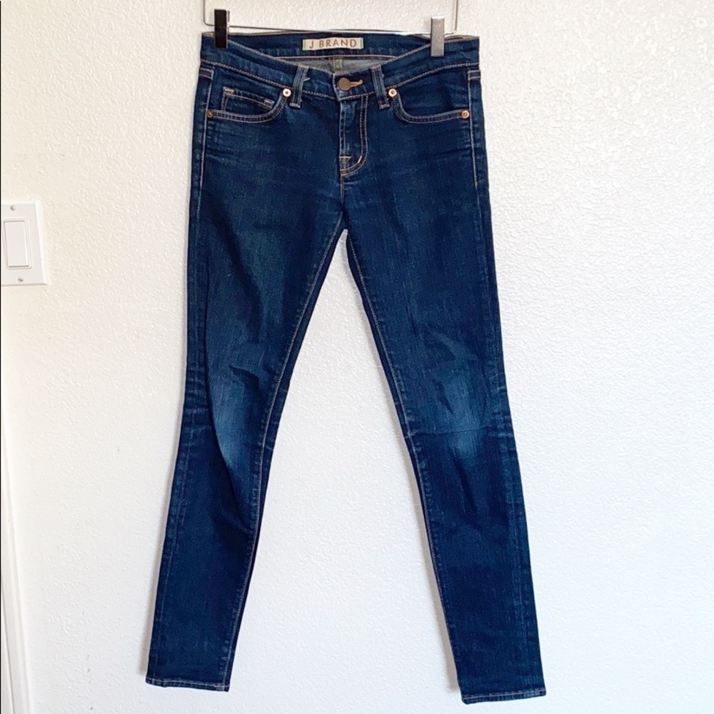 J Brand low rise Dark Wash Size 24 Cotton Super Skinny Jeans